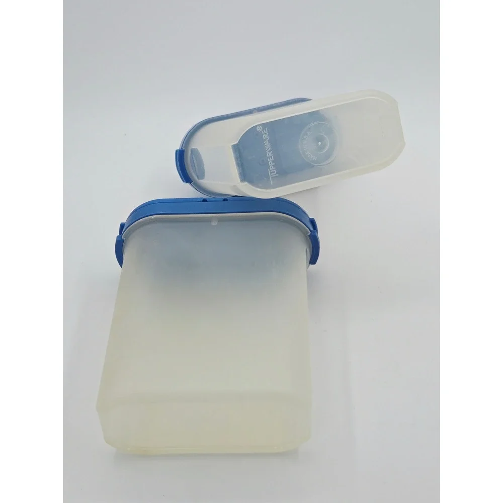 Tupperware Modular Mates Spice Shakers Set of 2 Large Blue Dual Flip Top Lids